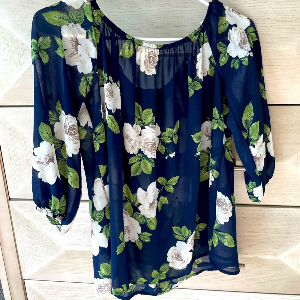DNA Couture semi sheer/ off shoulder Floral Blouse w/t Bow accent on back small